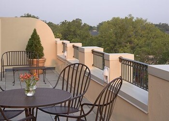 The Franklin Hotel Chapel Hill - Curio Collection By Hilton