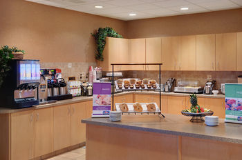 Hotel Pomeroy Inn & Suites Fort St. John