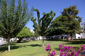 Apartamento Aliathon Holiday Village