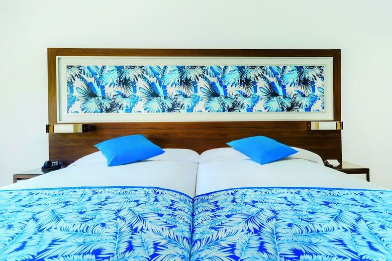 Hotel Riu Santa Fe