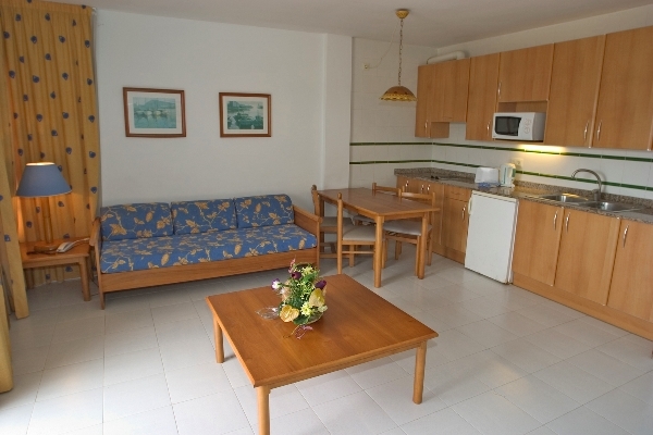 Hotel Marina Porto Cari (.)