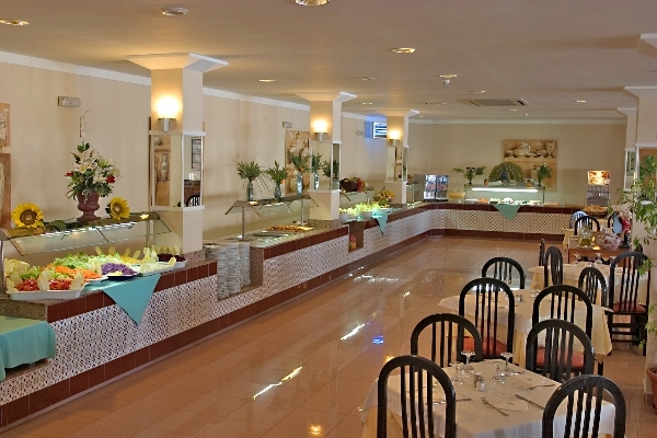 Hotel Marina Porto Cari (.)