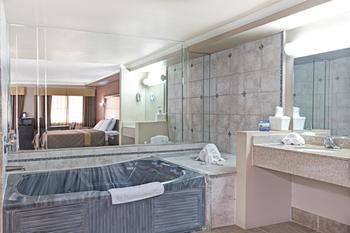 Motel Travelodge Whittier