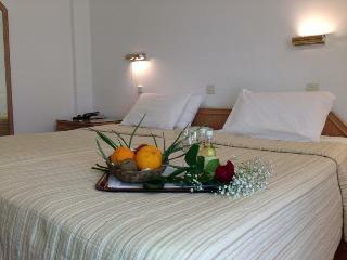 Hotel Candia