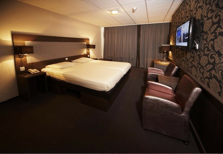 Hotel 74