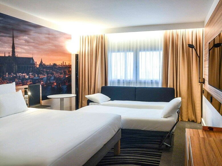 Hotel Novotel Porte D`orleans