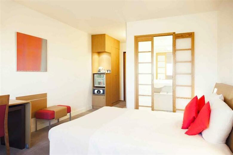 Hotel Novotel Porte D`orleans
