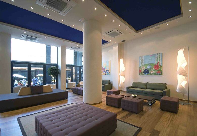 Hotel Athens Center Square