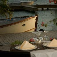 Hotel Mercure St. Martin Marina & Spa