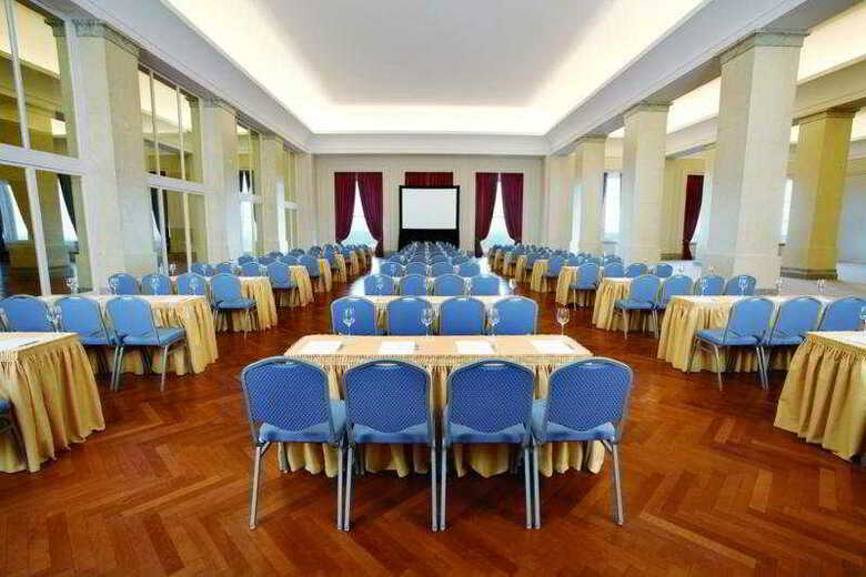 NH Gran Hotel Provincial