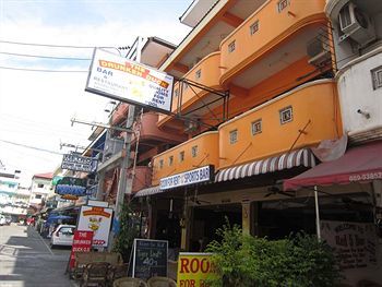 Hostal Drunken Duck Guesthouse