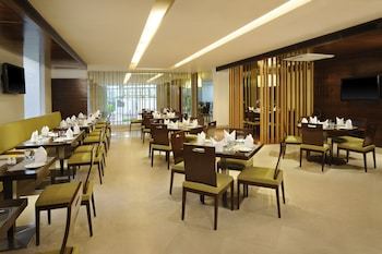 Hotel Four Points By Sheraton Ahmedabad
