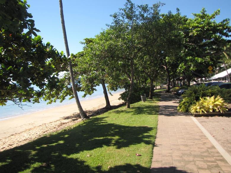 Hotel Trinity Beach Pacific Resort