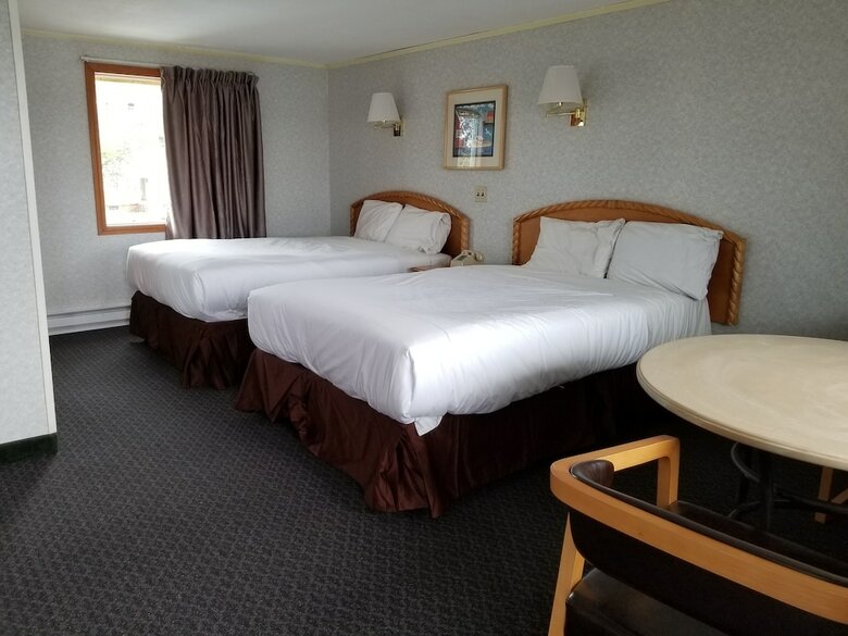 Hotel Americas Best Value Inn And Suites Hyannis/cape Cod