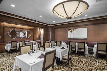 Omni Mandalay Hotel At Las Colinas
