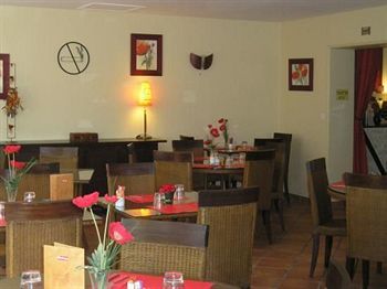 Hotel Domaine De L'hostr�i�re