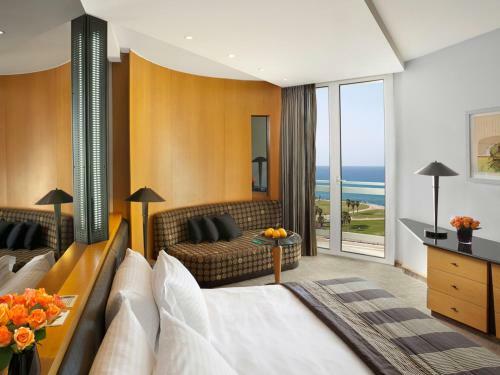 Dan Panorama Tel Aviv Hotel
