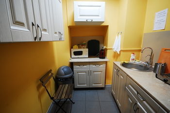 Albergue Landmark City Hotel