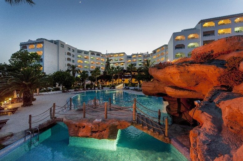 Hotel Royal Azur Thalasso Golf