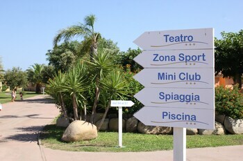 Residencia Rey Beach Club