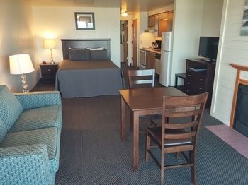 Hotel Surfside Oceanfront Resort