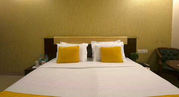 Delhi City Centre Hotel