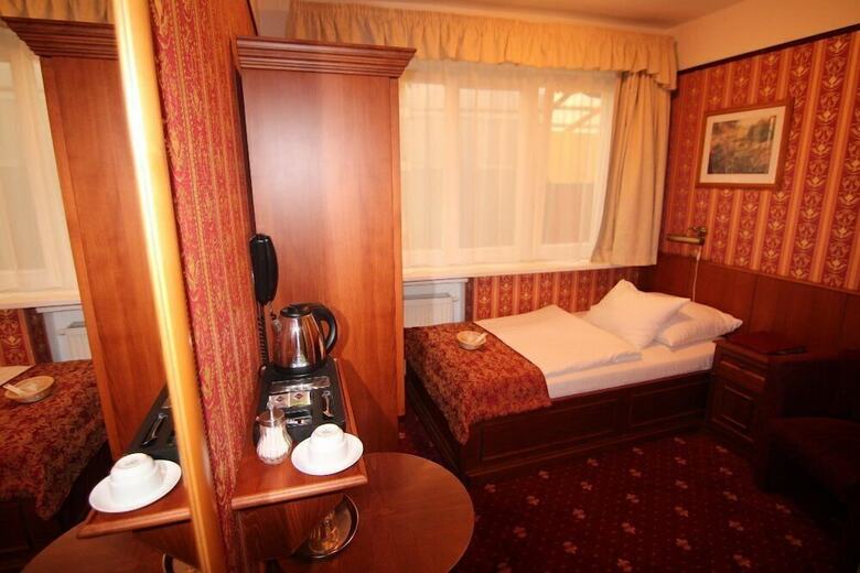 Old Prague Hotel