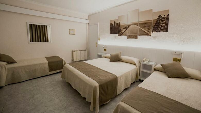 Hotel Medium Claramar