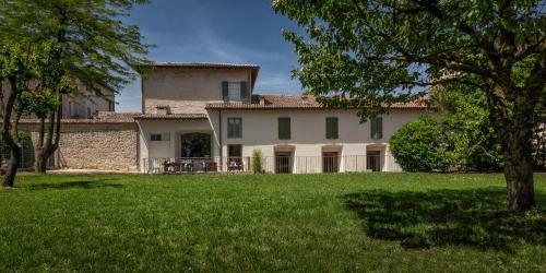 Hostal Hotel Cortaccia Sanvitale