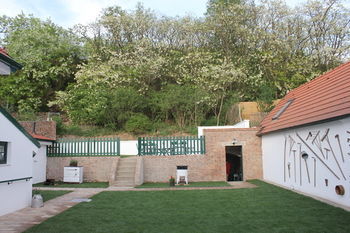 Pension Wein- & Schlafgut K�ssler