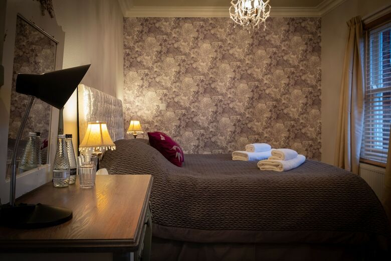 Brockley Hall Hotel