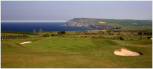 Hunley Hotel And Golf Club