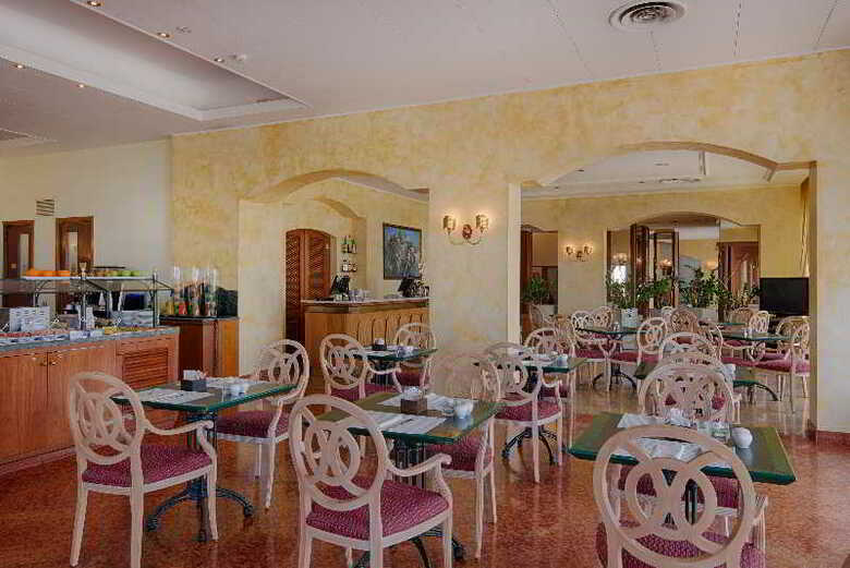Hotel NH Ancona