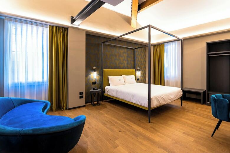 Hotel Touring