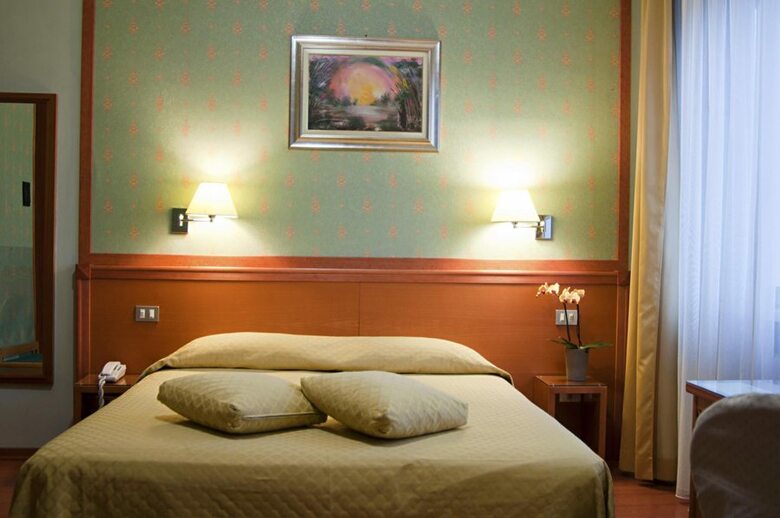 Eco Hotel Milano & Bioriso Restaurant
