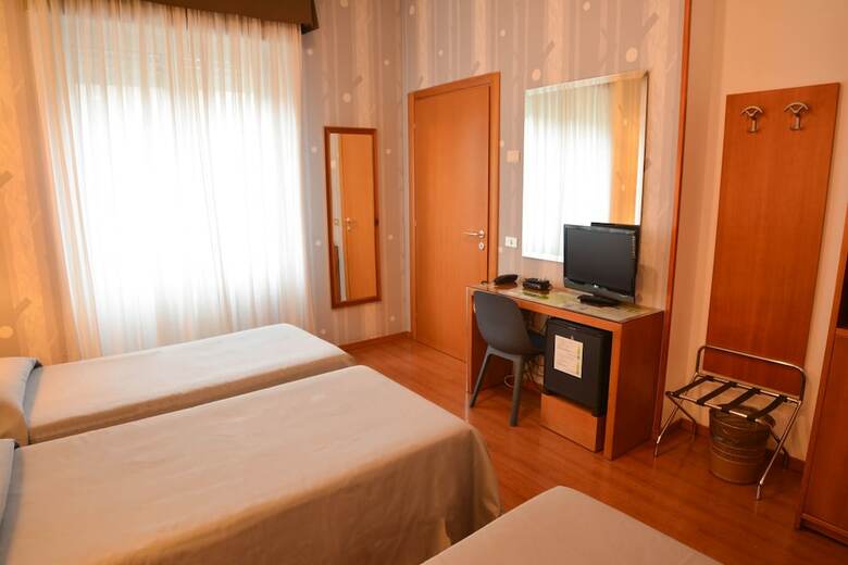 Eco Hotel Milano & Bioriso Restaurant