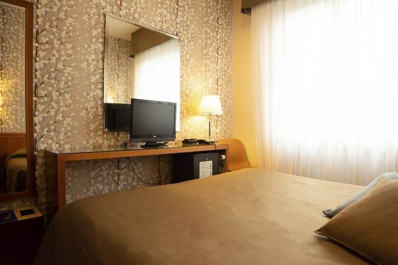 Eco Hotel Milano & Bioriso Restaurant