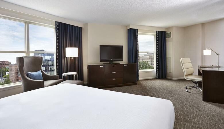 Hotel Hilton Alexandria Old Town
