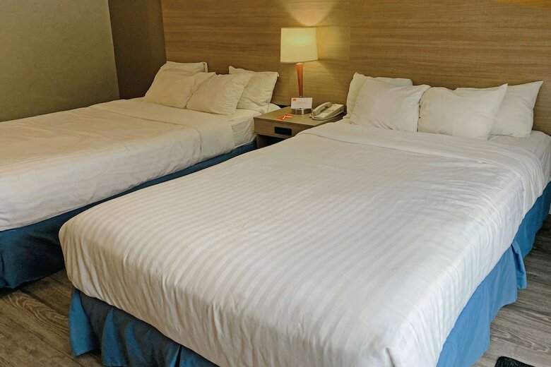 Hotel Comfort Inn Airport