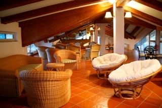 Hotel Leucosya