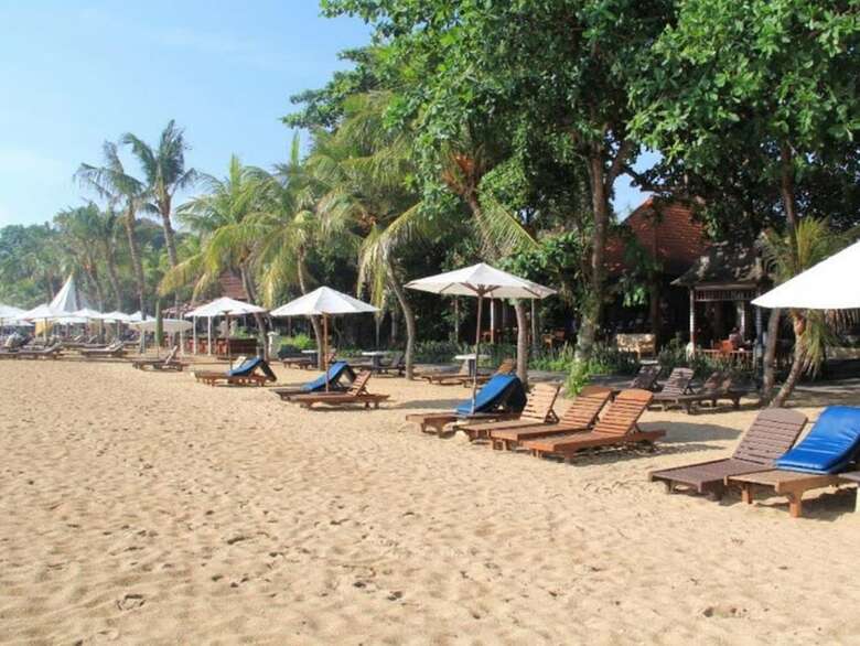 Hotel Besakih Beach Resort