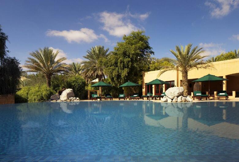 Hotel Al Maha Desert Resort & Spa