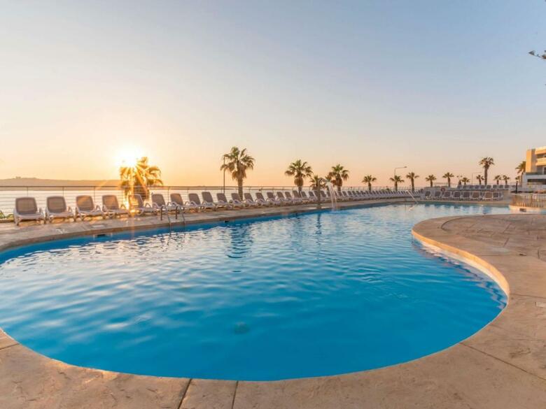 Hotel Doubletree By Hilton Malta