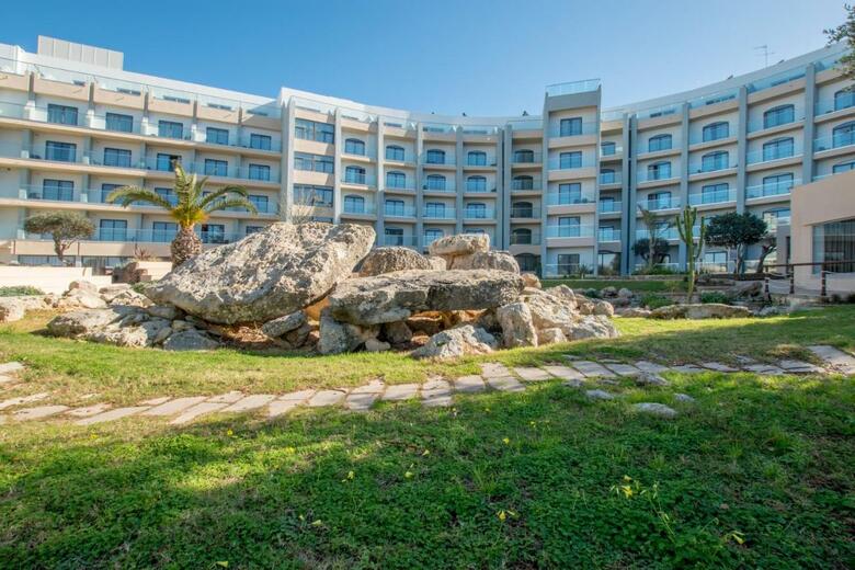 Hotel Doubletree By Hilton Malta