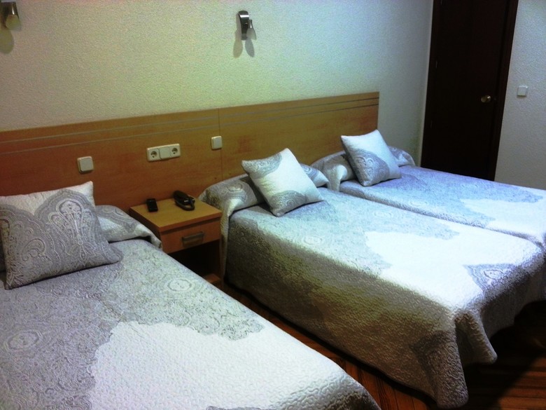 Hostal Avenida
