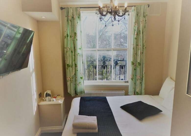 Lancaster Court Hotel