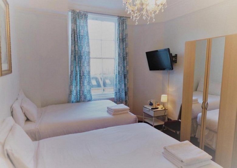 Lancaster Court Hotel