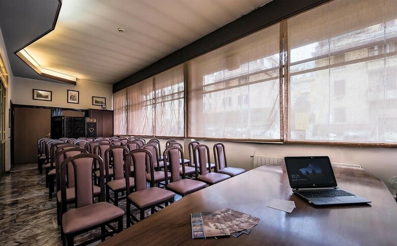 Hotel Pacific
