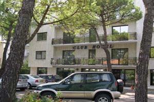 Club Hotel