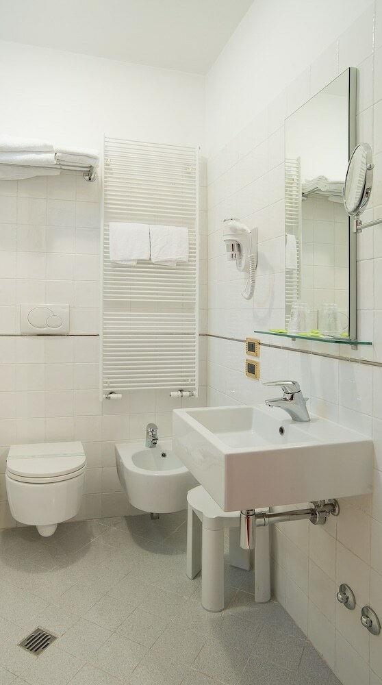 Hotel Graspo De Ua